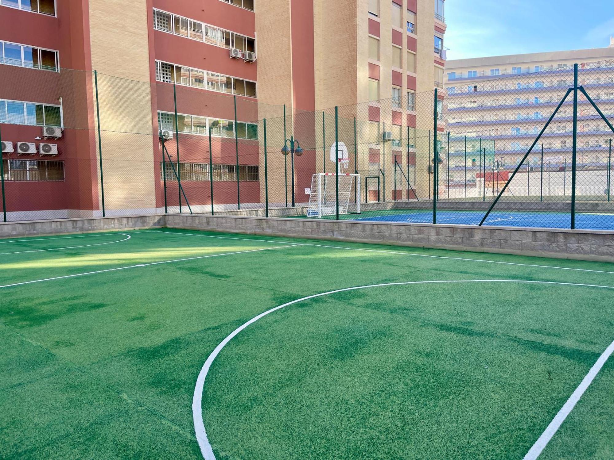 Appartamento Amplio Con Piscina Y Pistas De Tenis En