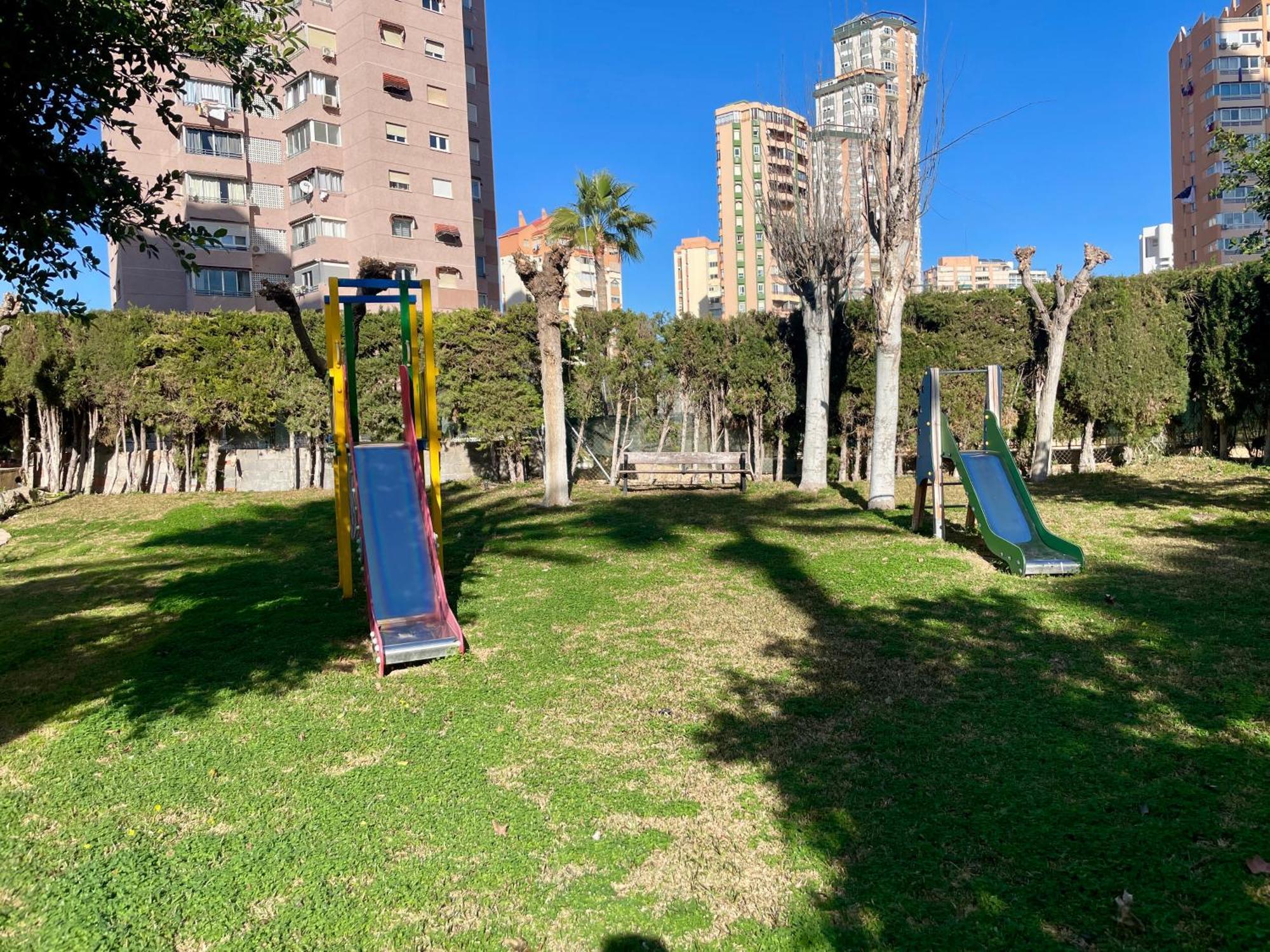 Appartamento Amplio Con Piscina Y Pistas De Tenis En Benidorm